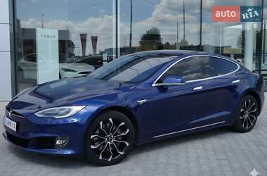 Tesla Model S 2016