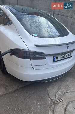 Tesla Model S  2013