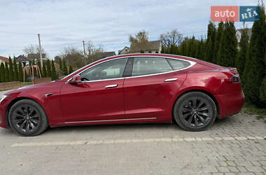 Tesla Model S  2018