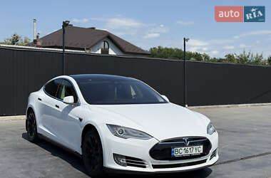 Tesla Model S  2015