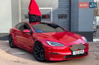 Tesla Model S  2022