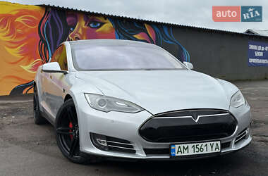 Tesla Model S  2014