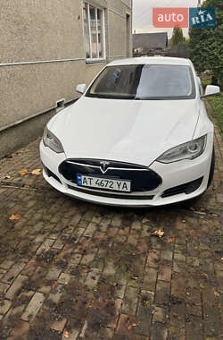 Tesla Model S  2013