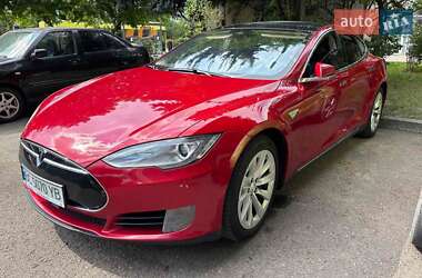 Tesla Model S  2016