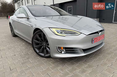 Tesla Model S 2017