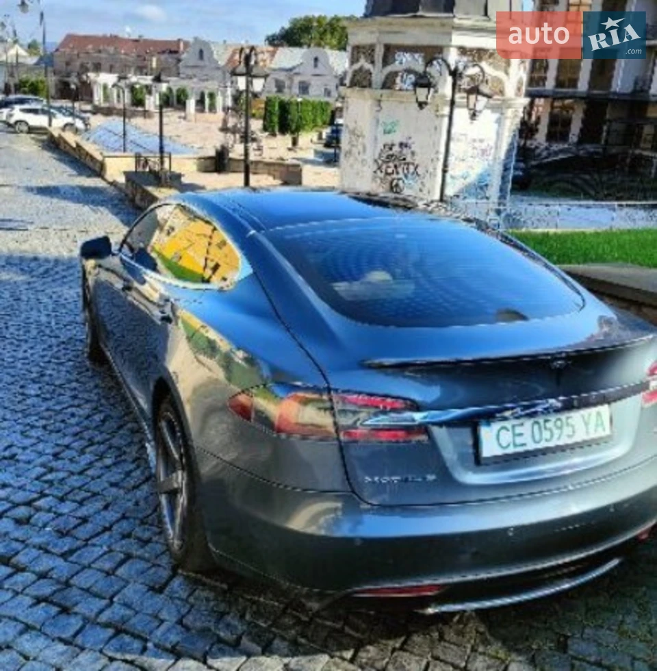 2013 Tesla Model S - мініатюра 3