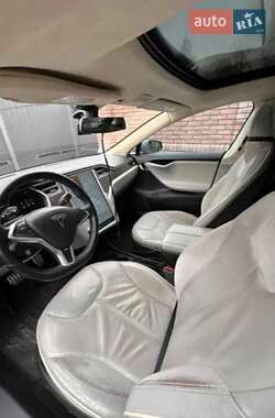 Ліфтбек Tesla Model S 2013 в Києві