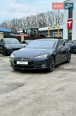 Tesla Model S  2014