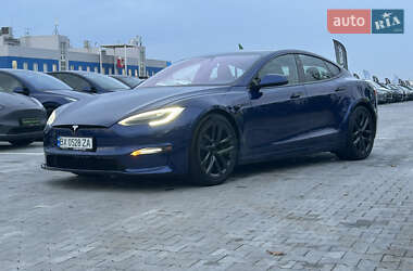 Tesla Model S  2021