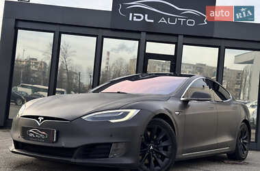Tesla Model S  2017