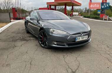 Tesla Model S  2013