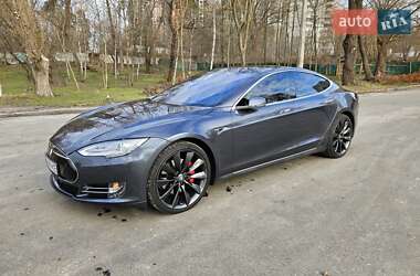 Tesla Model S 2014