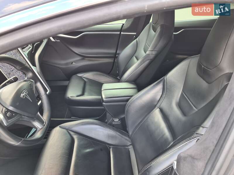 Ліфтбек Tesla Model S 2014 в Києві фото 32 Ліфтбек Tesla Model S 2014 в Києві