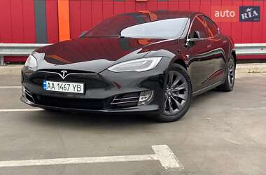 Tesla Model S 2018