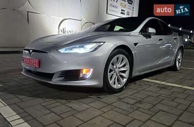 Tesla Model S 2017