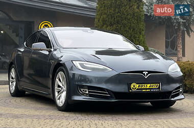 Tesla Model S 2016