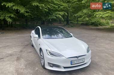 Tesla Model S 2017