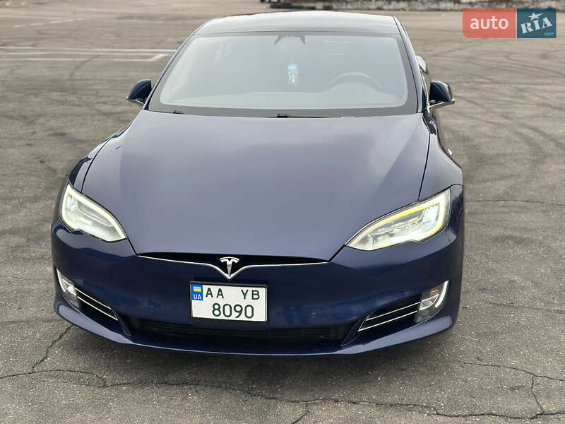 Tesla Model S