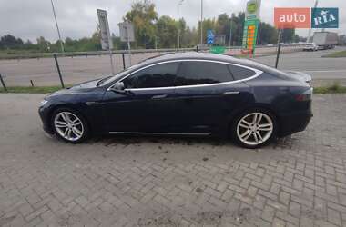 Tesla Model S 2013
