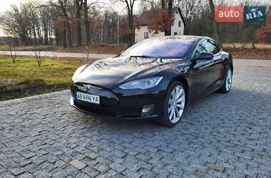 Tesla Model S 2013