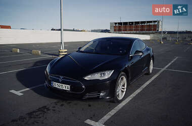 Tesla Model S 2013