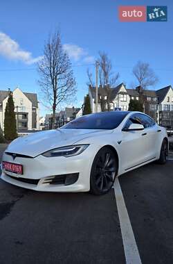Tesla Model S 2017