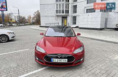 Tesla Model S 2014