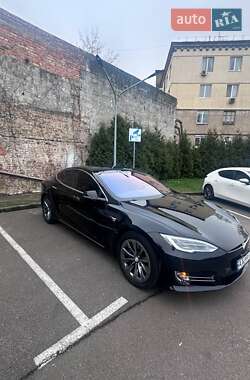 Tesla Model S  2017