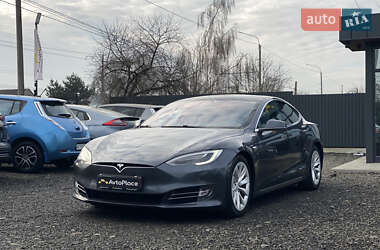 Tesla Model S  2017