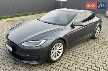 Tesla Model S 2022