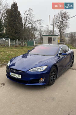 Tesla Model S  2016
