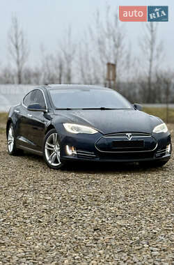 Tesla Model S  2013