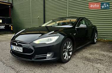 Tesla Model S  2014