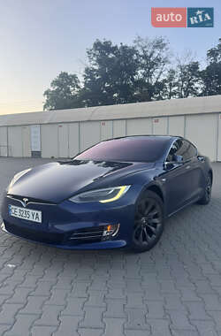 Tesla Model S 2018