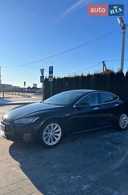 Tesla Model S  2013