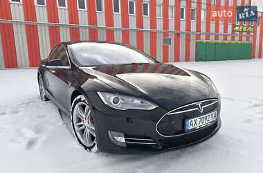 Tesla Model S  2014