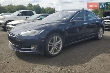 Tesla Model S  2014
