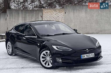Tesla Model S  2017