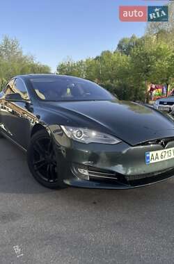 Tesla Model S  2014