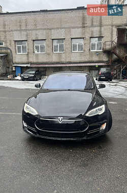 Tesla Model S  2014