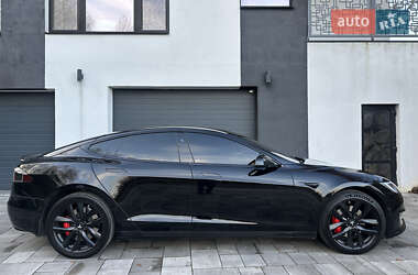 Tesla Model S 2019