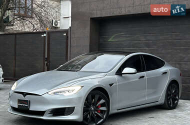 Tesla Model S  2017