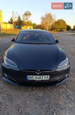 Лифтбек Tesla Model S 2016 в Вознесенске