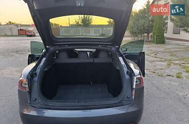 Лифтбек Tesla Model S 2016 в Вознесенске