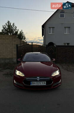 Tesla Model S  2013