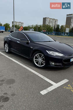 Tesla Model S  2014
