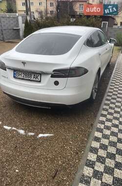 Tesla Model S  2013