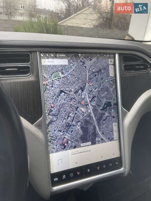 Ліфтбек Tesla Model S 2013 в Одесі