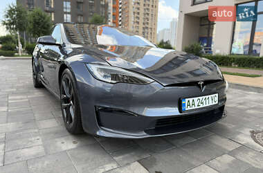 Tesla Model S  2023
