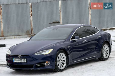 Tesla Model S 2016